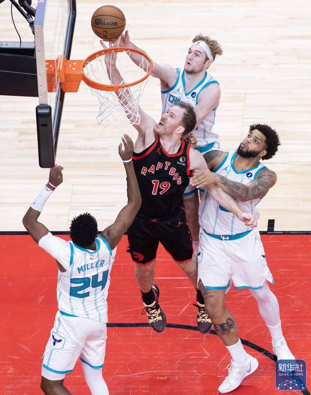 篮球 | NBA常规赛：猛龙不敌黄蜂