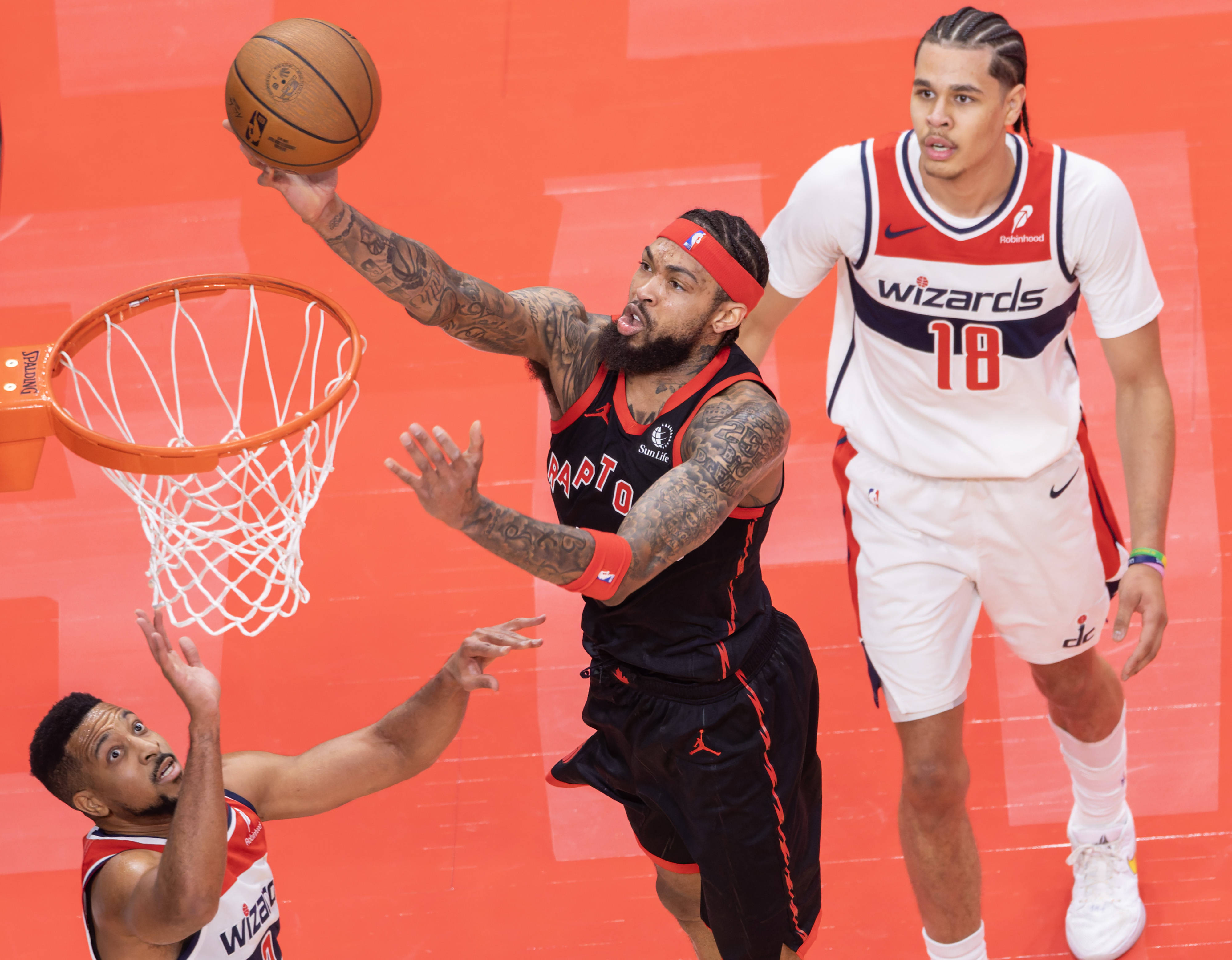 （体育）篮球——NBA杯赛：猛龙胜奇才