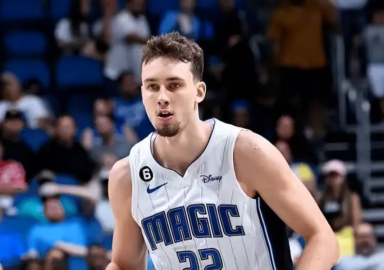 美媒开出NBA杯夺冠赔率：马刺第五，湖人第二，第一断崖式领先！